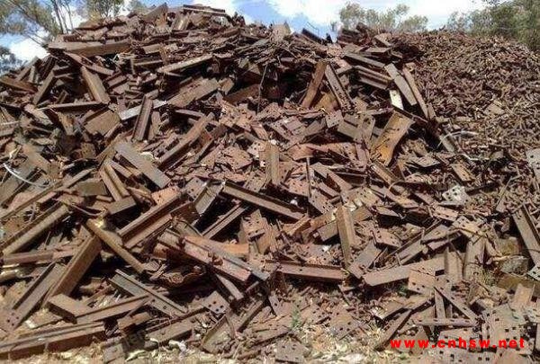 江苏泰州长期大量回收工地废钢100吨