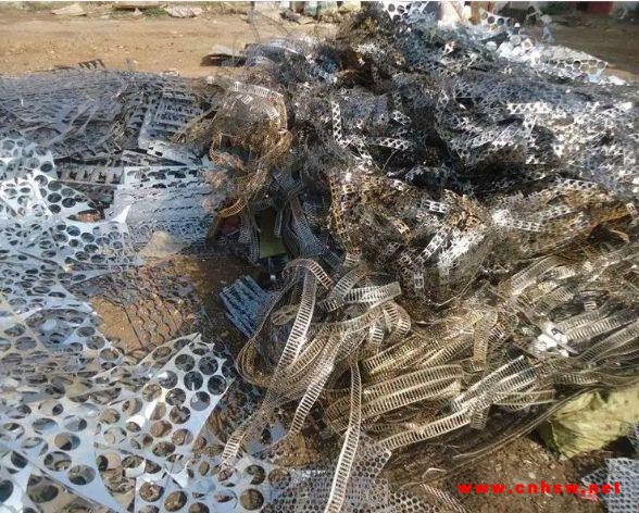 文山大量回收废铁边角料