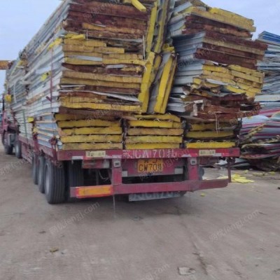 江苏收购岩棉板活动房 回收岩棉夹芯板泡沫板　随行随价