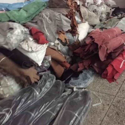 高价收购布料，棉布，里布，帆布，Tc布，提花料，皮料，辅料等