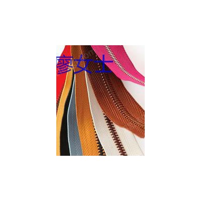 广东茂名大量收购库存布料.皮革. 五金 拉链 手袋料 鞋材料等