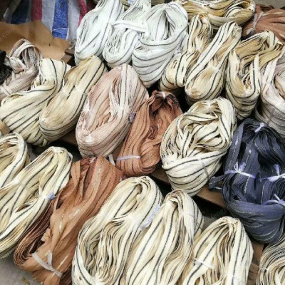 收购五金，拉链，织带，松紧，线，魔术贴，成品袋子等一切库存材料