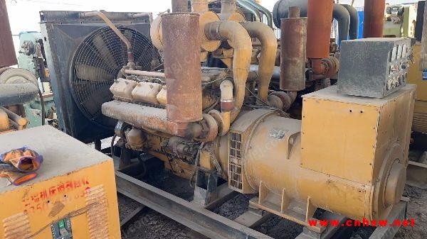 出售二手上柴350kw发电机