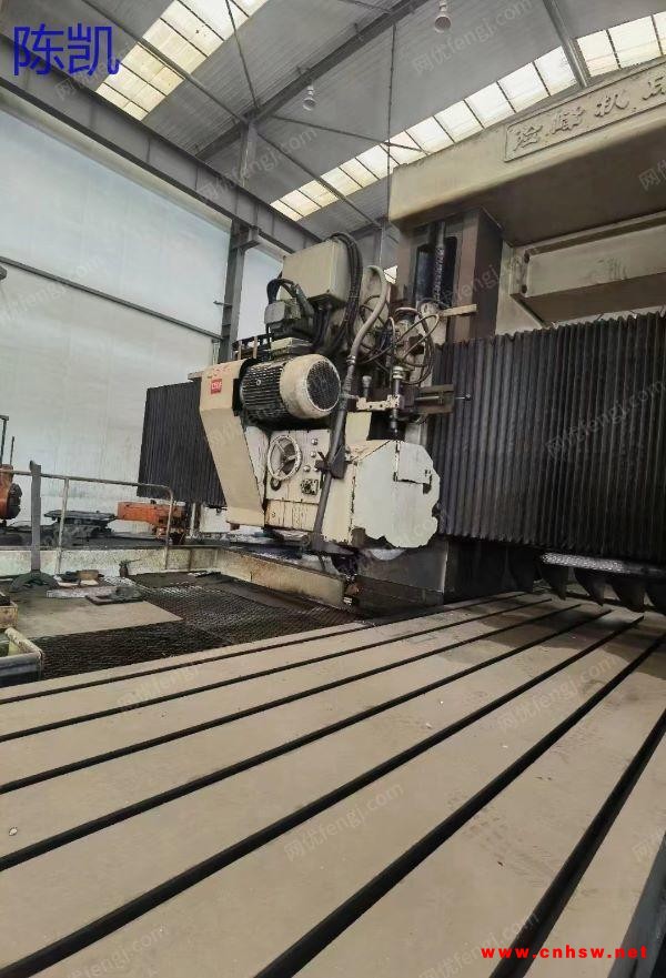 现售二手险峰数控龙门导轨磨1.25×4米，有需要的欢迎联系！