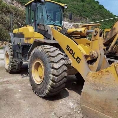 收购二手装载机欢迎联系