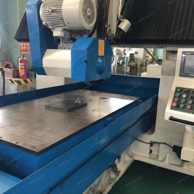 出售M2020广东佛山出售精品天佑2010龙门磨床一台