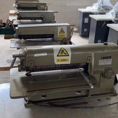 长期回收二手设备，电脑平车，衣车，服装，皮具，箱包，辅料等