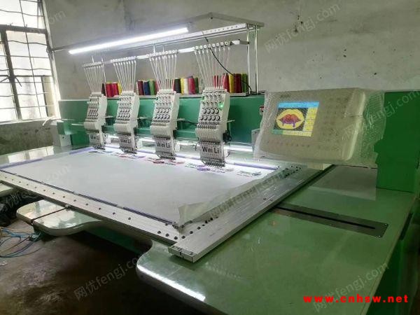 16年越美926.300/330高速绣花机各一台