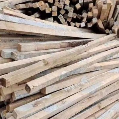 江苏南京高价回收废旧木方一批