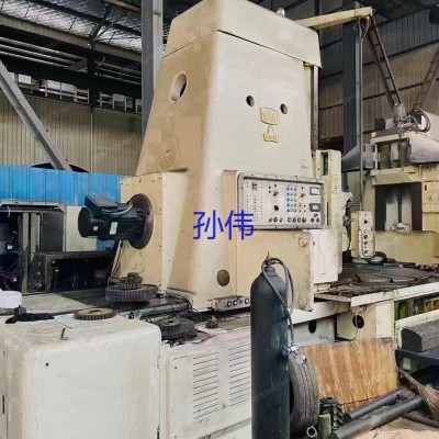 老机床德国莫杜尔2米滚齿机，24模，全新电器新换，伺服电机，附件齐全，工作台中心孔700左右，带后立柱，在位，能试机，保精度