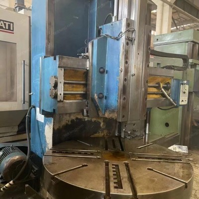 江苏在位出售大连5116方滑枕立车，带侧刀架