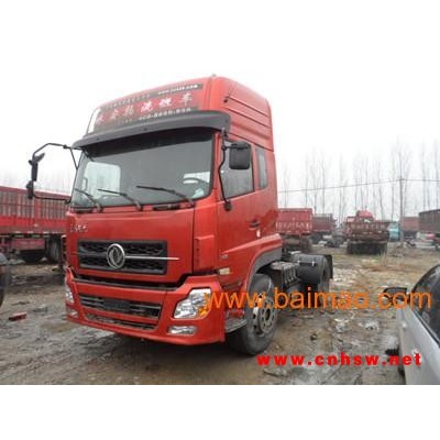 东风天龙单驱牵引车