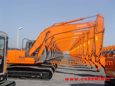 山东二手挖掘机 国产挖掘机价格 13671806305