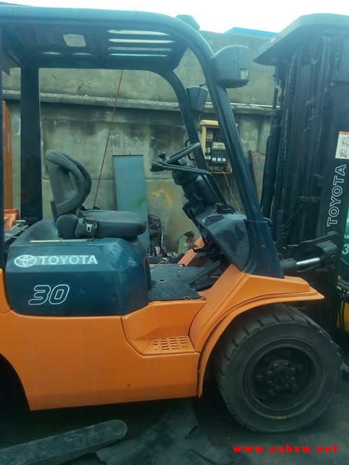 出售二手叉车市场价 3吨进口叉车价格低廉