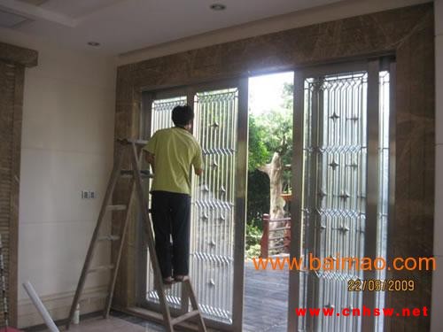 **清理化粪池，广州化粪池清理公司，大型高压车清理下水道，污水池清理